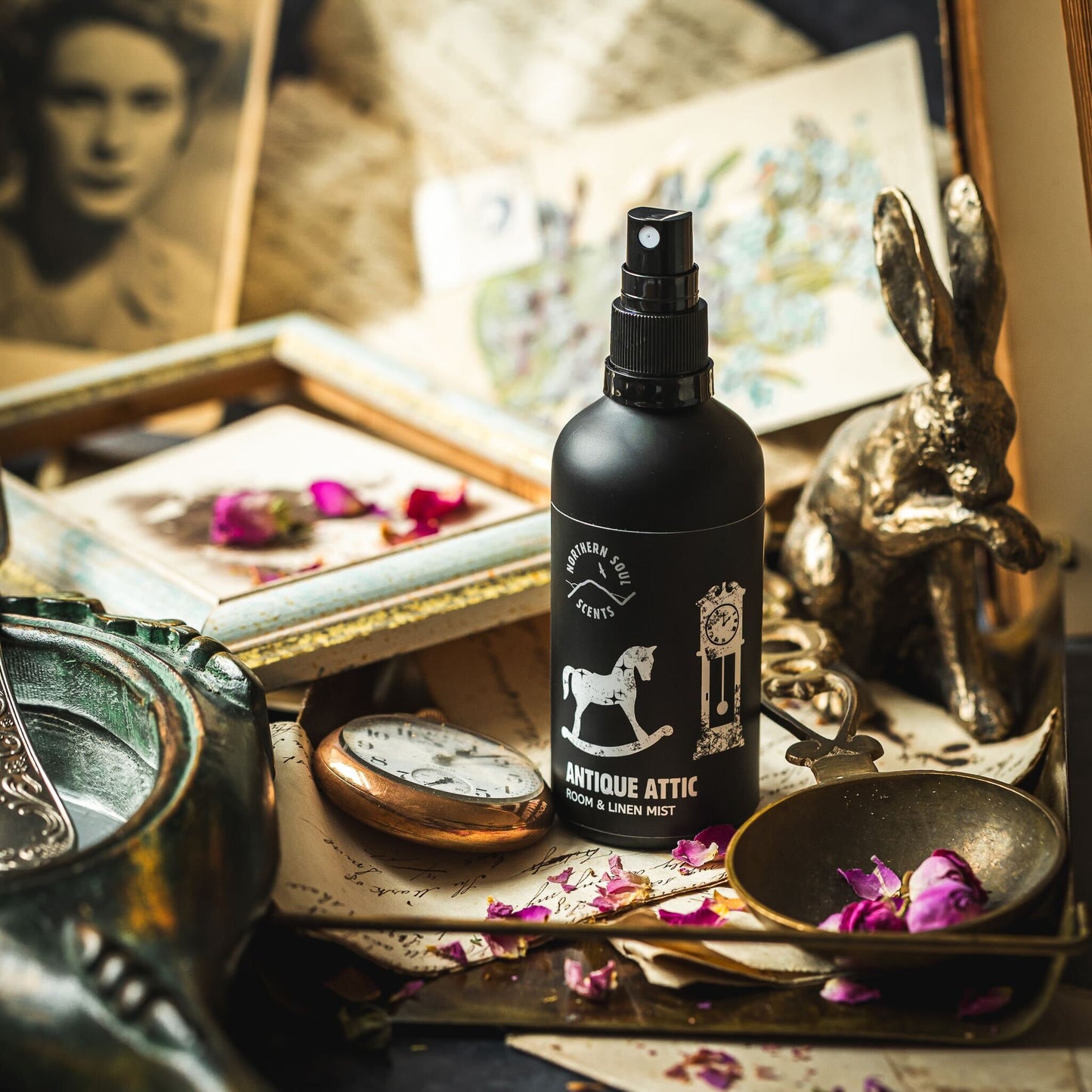 Antique Attic Room & Linen Mist: Winter Collection