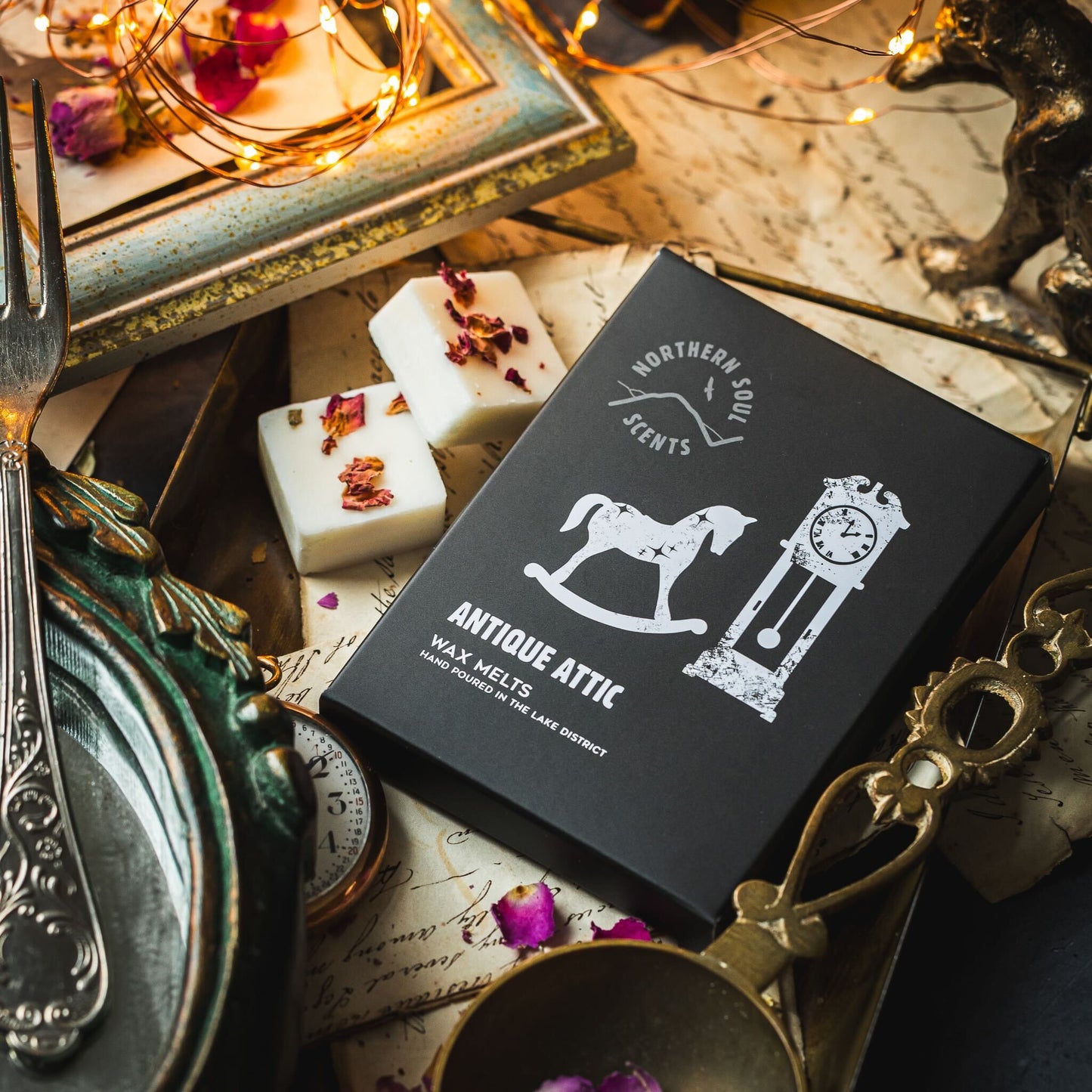 Antique Attic Wax Melts: Winter Collection