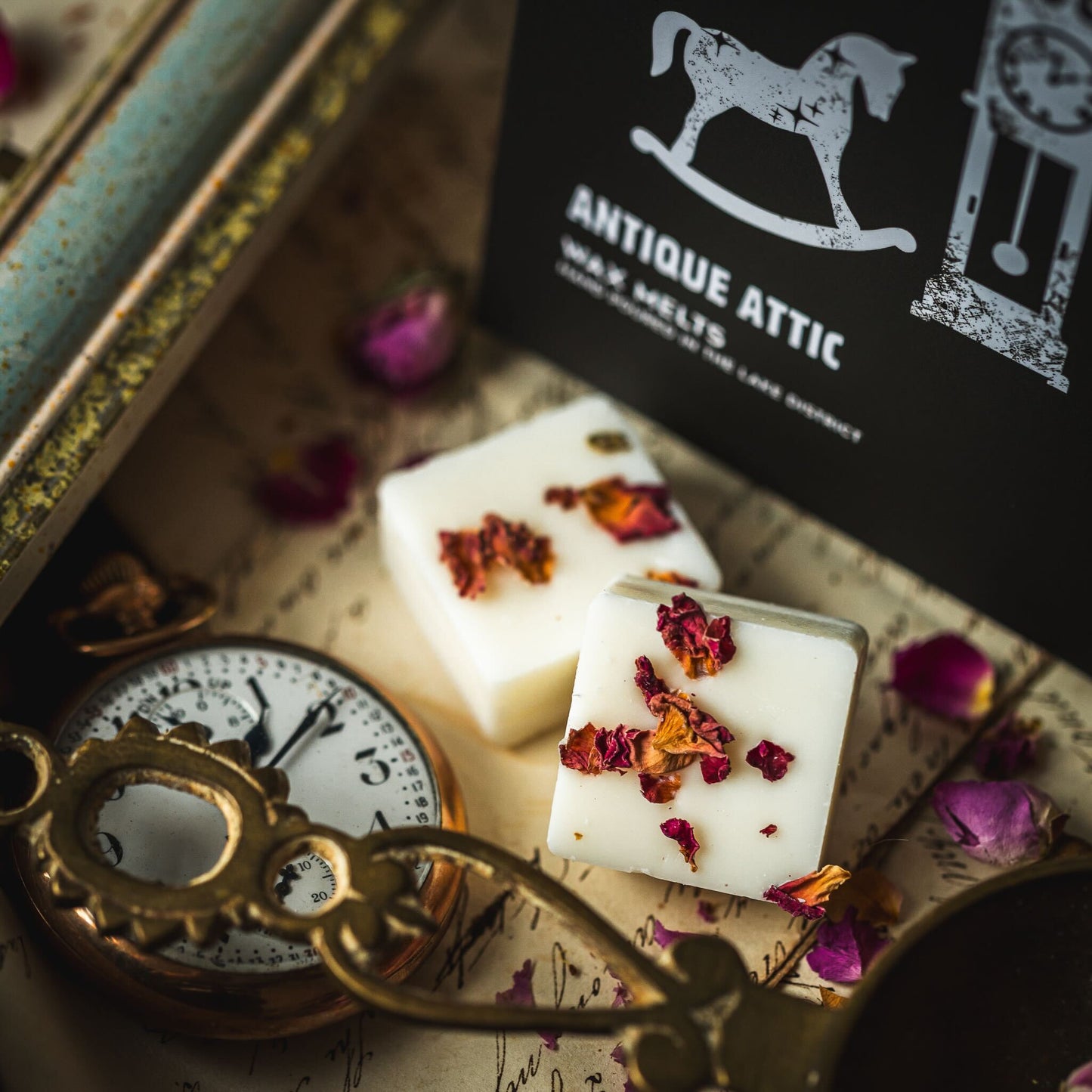 Antique Attic Wax Melts: Winter Collection